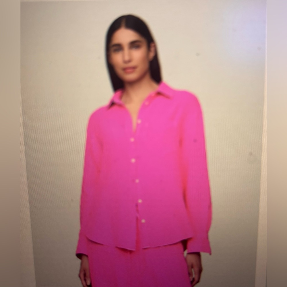 GAP Standout Pink Women's cotton gauze Button-Down Shirt-